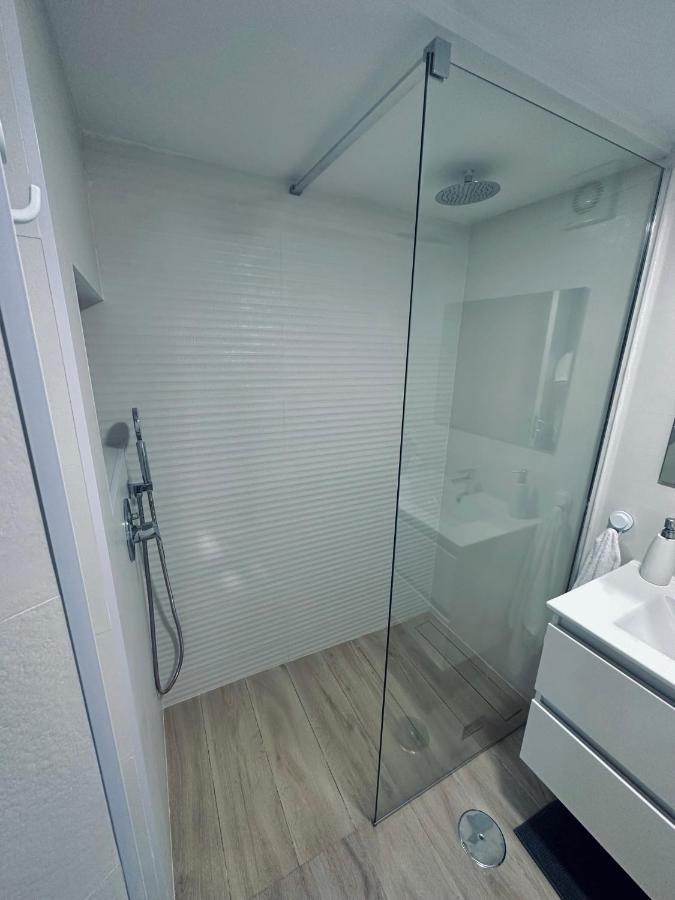 Apartamentos Arraez Almeria Exterior foto